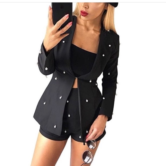 Pearl Short Set - Picture 2 of 2